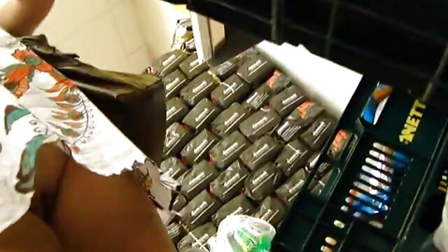 ユダヤ人のハリネズミとジューシーにセックスをしている。 無料 女性 用 アダルト ビデオ